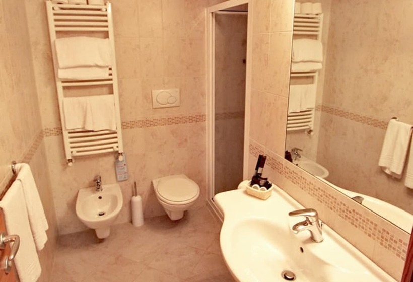 Nature Bio Hotel Elite