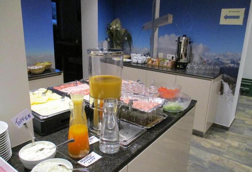 Пансион Aparthotel Garni Schranz