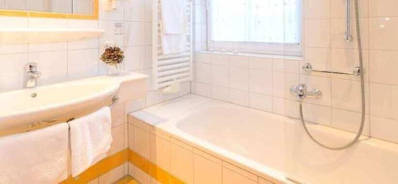 פנסיון Fischerwirt Natur Waldspa