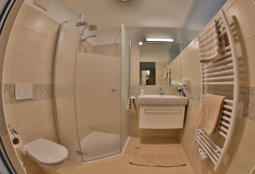 ペンション Gasthof Alpenblick