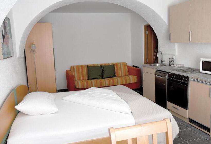 ペンション Gasthof Restaurant Murblick