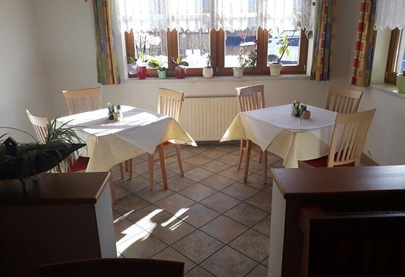 פנסיון Untergasser