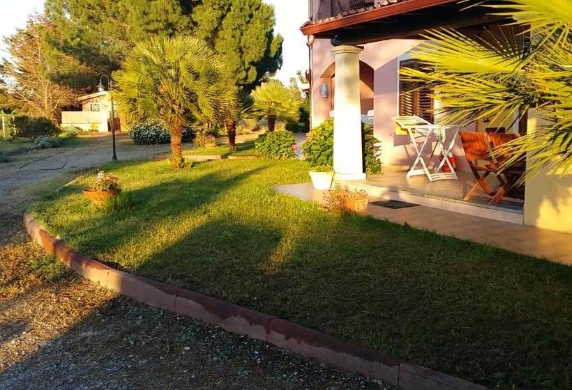 Rejna Residence