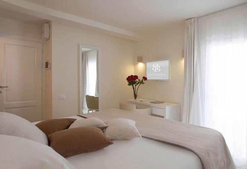 レジデンス Baia Bianca Suites