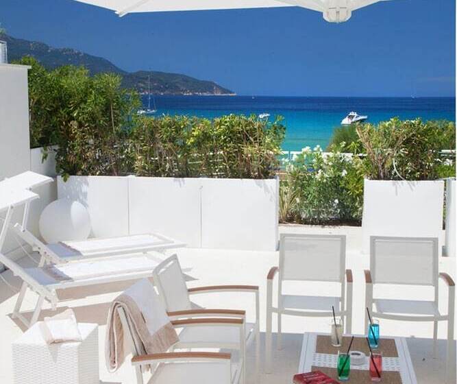 レジデンス Baia Bianca Suites