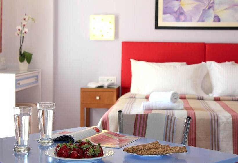 Amaryllis Hotel Apartments