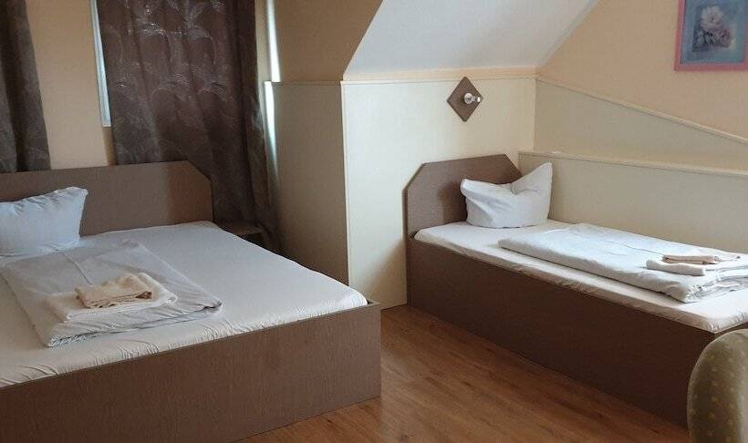 住宿加早餐  Pension Im Bett