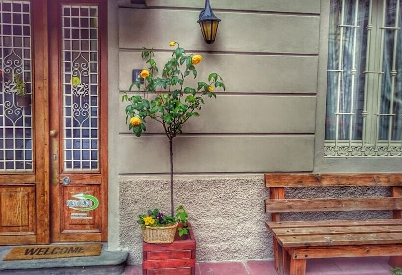 تختخواب و صبحانه Prenditempo