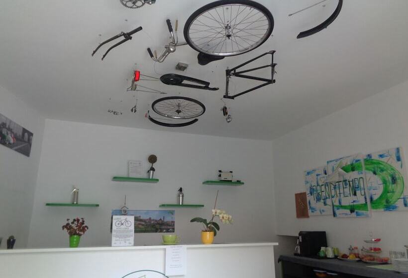 تختخواب و صبحانه Prenditempo