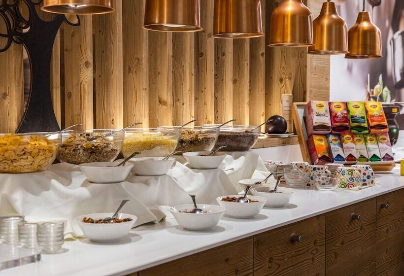 Family Hotel Adriana