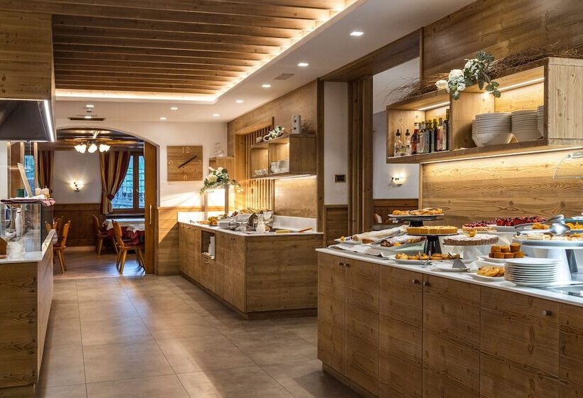 Family Hotel Adriana