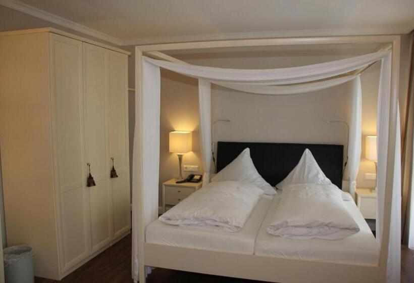 Hirsch1783 Hotel Landhaus