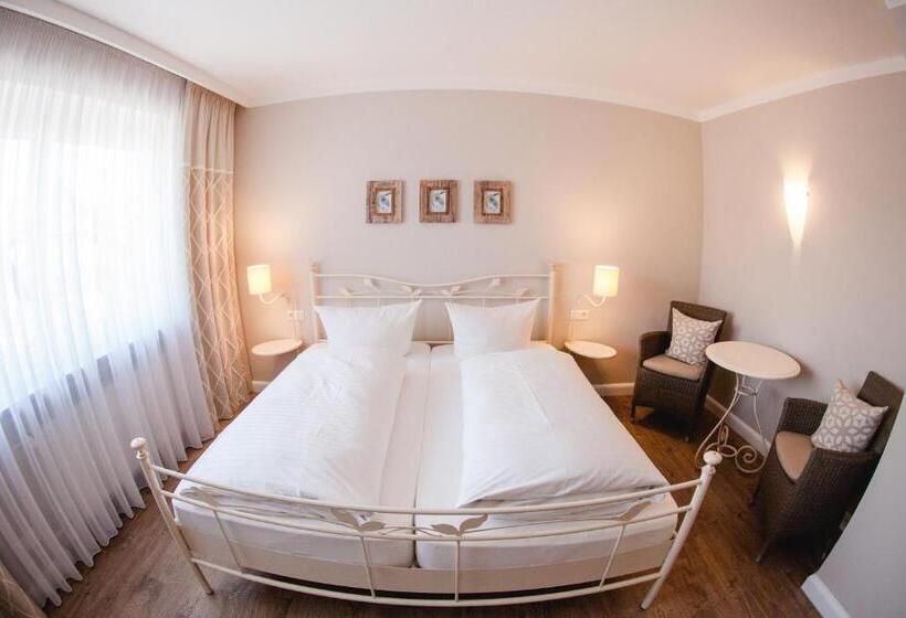 Hirsch1783 Hotel Landhaus