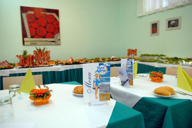 Отель Adria
