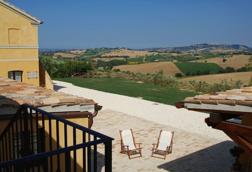 Отель Agriturismo Al Crepuscolo