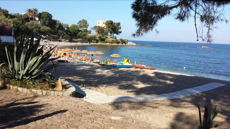 בית מלון כפרי Agugliastra