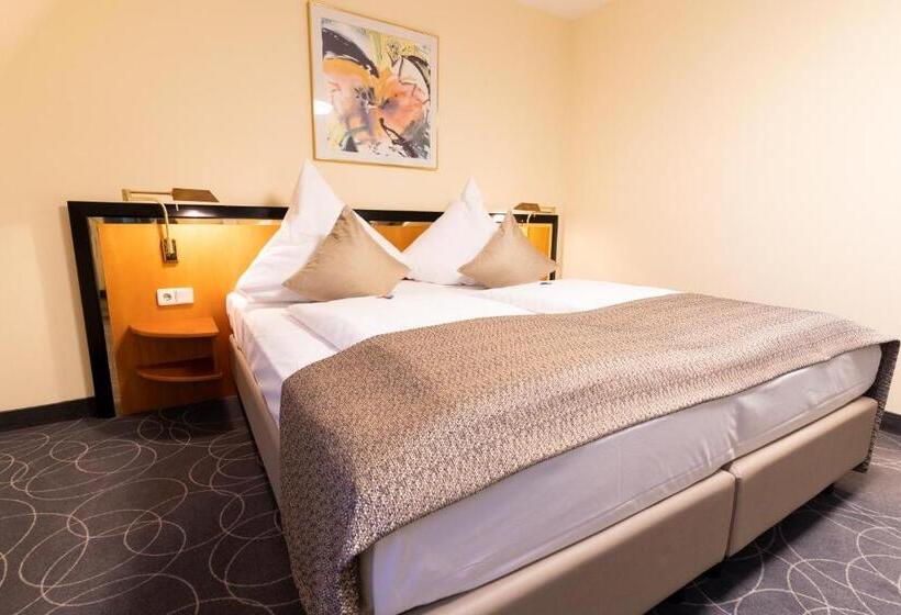 Отель Am Stadtgarten