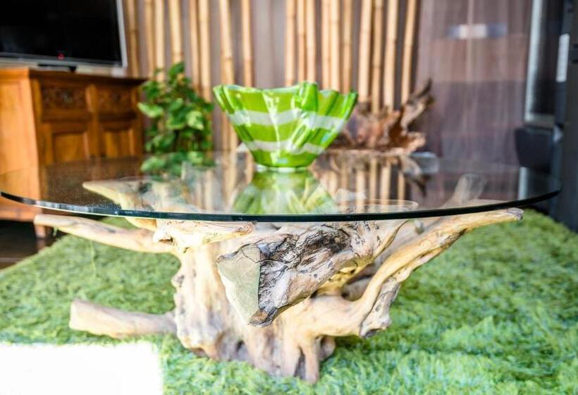 هتل Bella 'mbriana