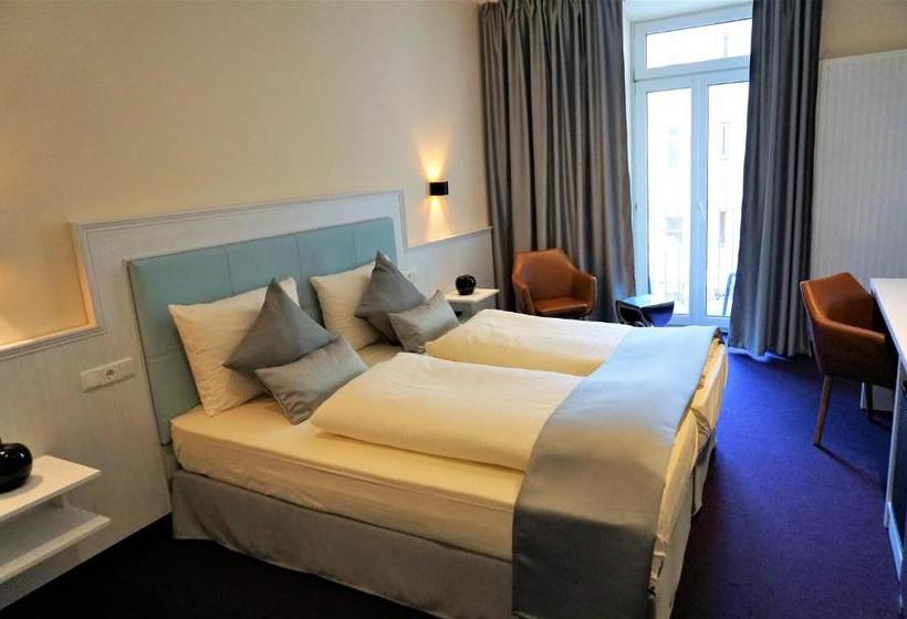 هتل Brecherspitze