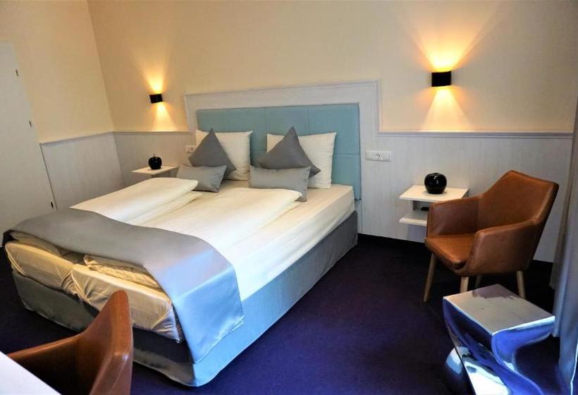 هتل Brecherspitze