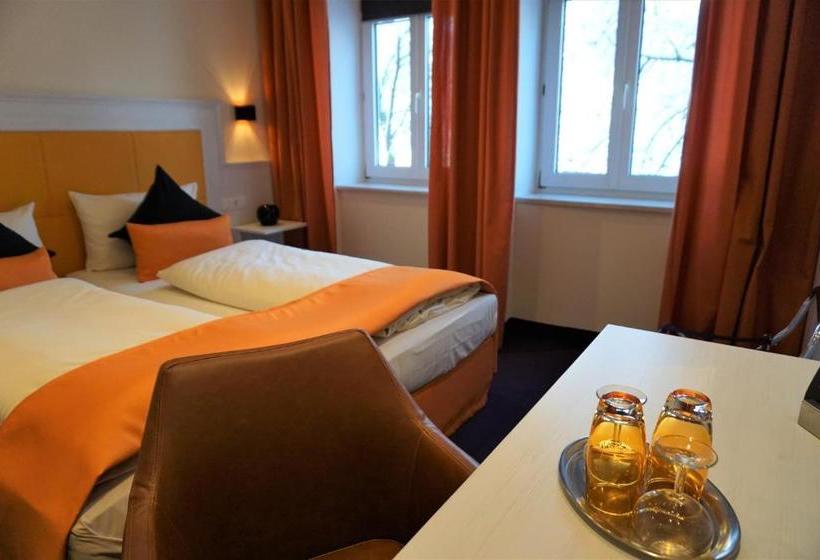 هتل Brecherspitze