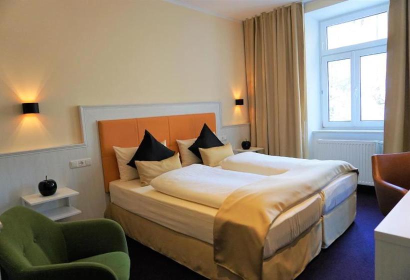 هتل Brecherspitze