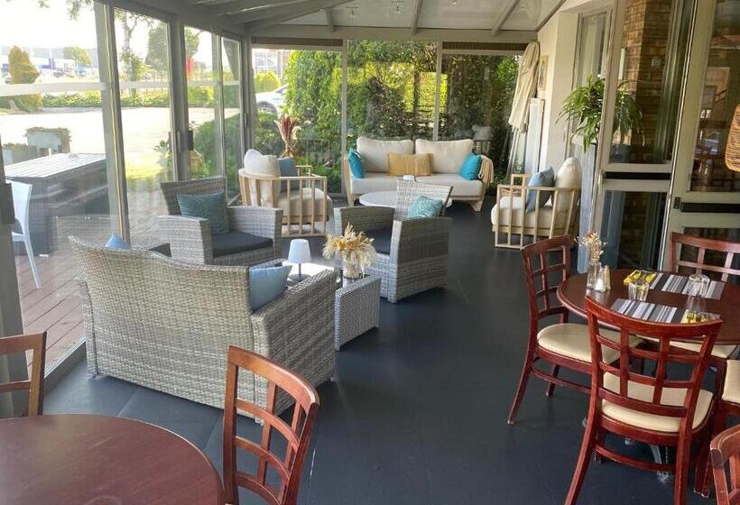 Brit Hotel Caen Hérouville