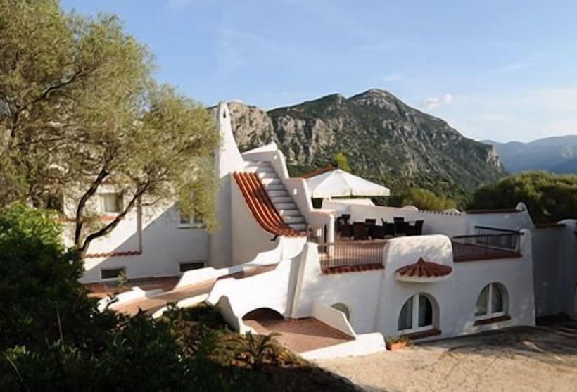 فندق Villa Cedrino