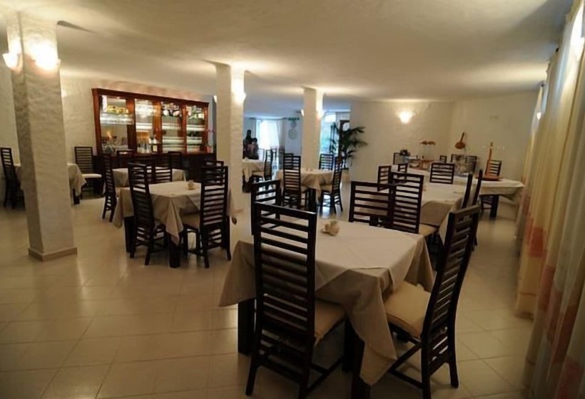 فندق Villa Cedrino