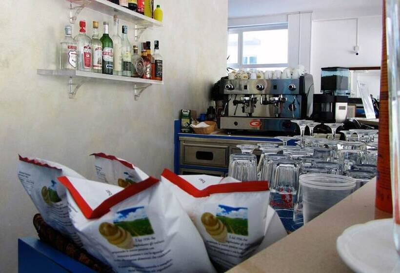 Отель Continental