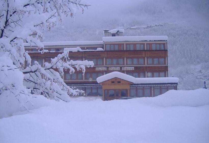 בית מלון כפרי Dalla Serra