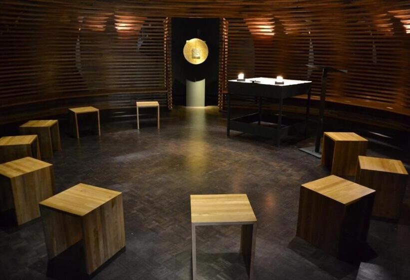 فندق Der Akademie Caritas Pirckheimer Haus