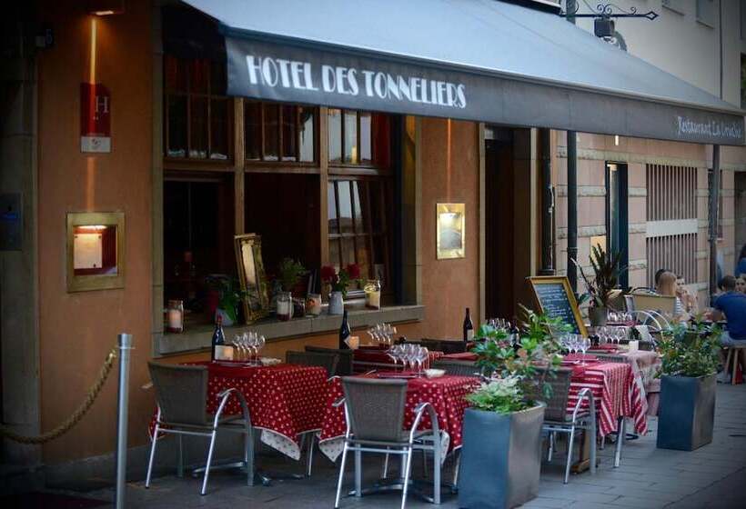 هتل Des Tonneliers