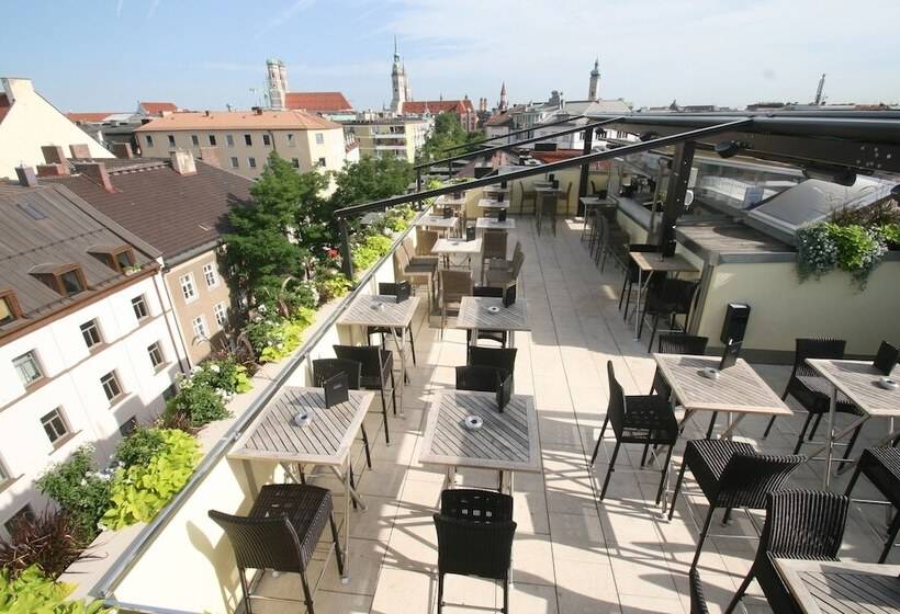 هتل Deutsche Eiche