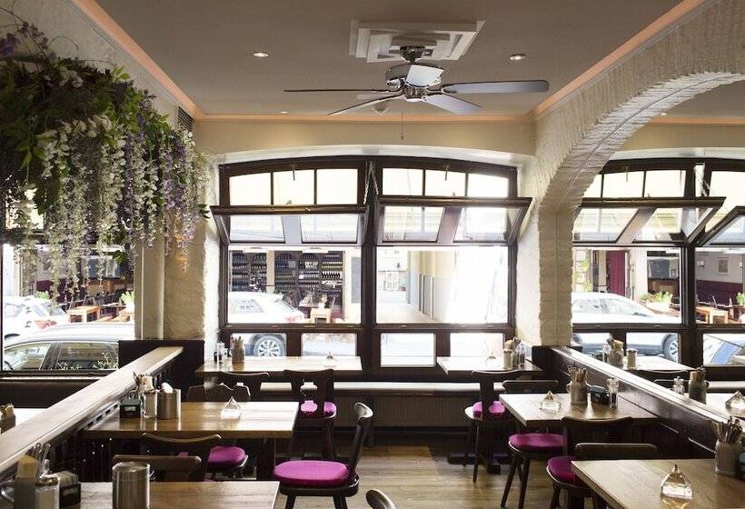 هتل Deutsche Eiche