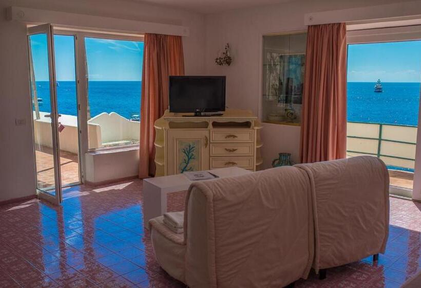 ホテル Diva La Canzone Del Mare