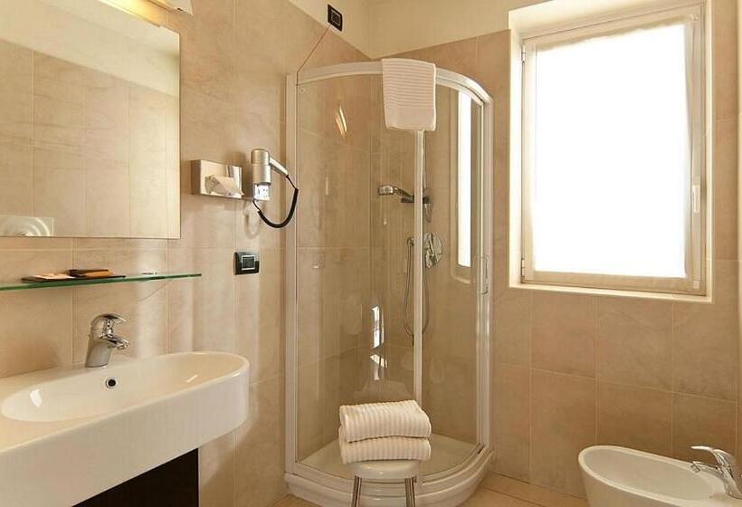 בית מלון כפרי Fiera Milano