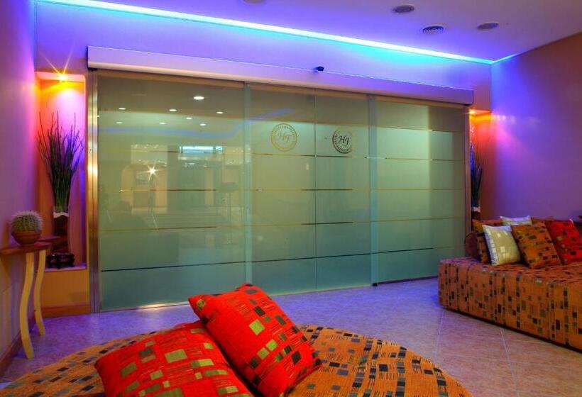 فندق Futura Centro Congressi