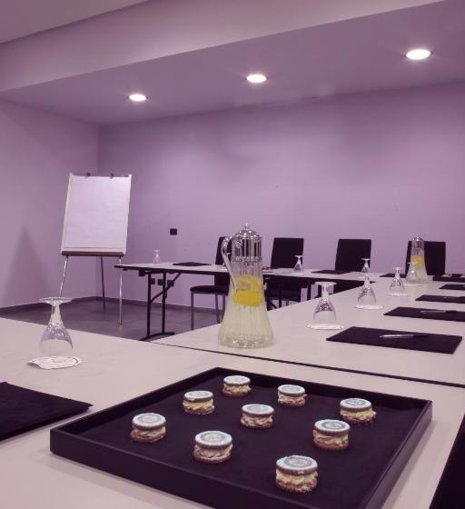 فندق Futura Centro Congressi