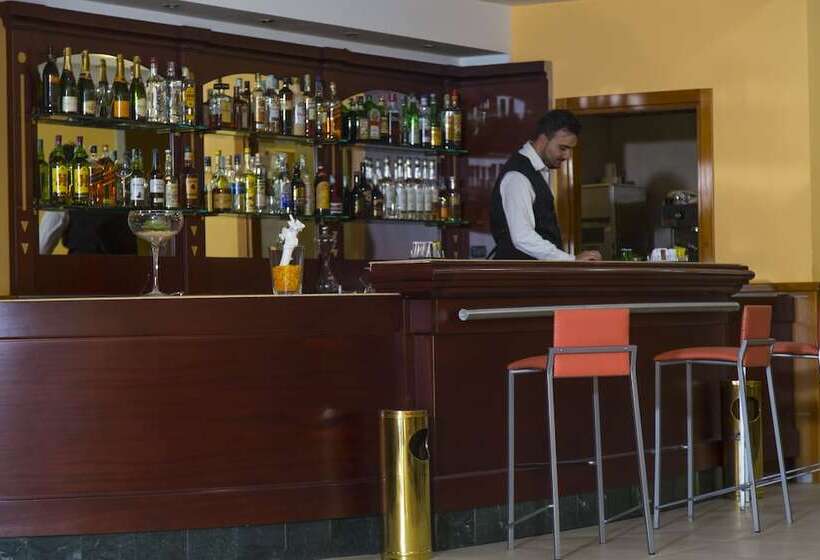 فندق Futura Centro Congressi