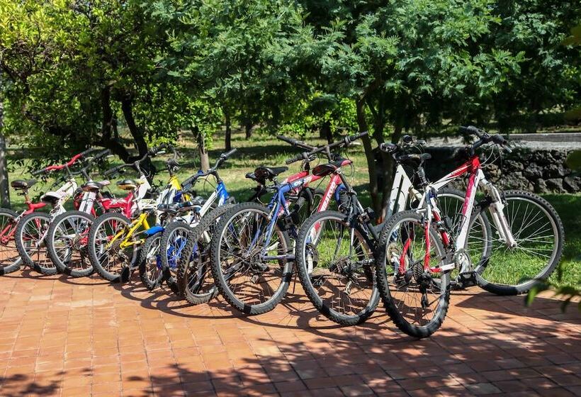 ホテル Agriturismo Galea