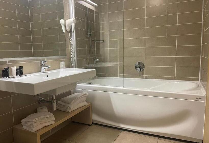 Отель Garda Sporting Club