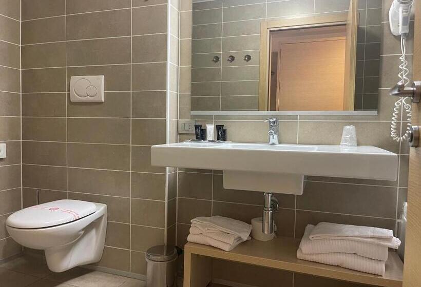 Отель Garda Sporting Club