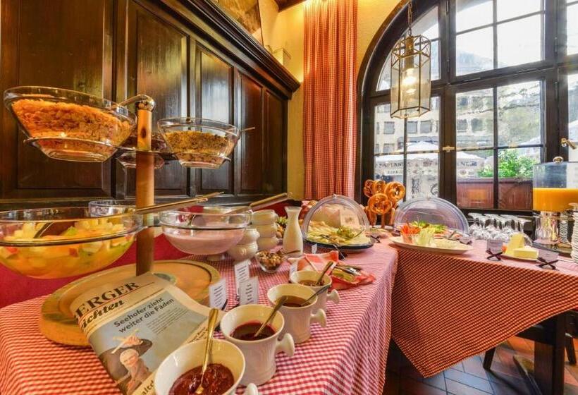 Отель Gasthaus Pillhofer