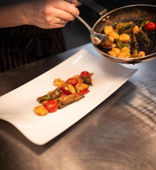 酒店 Gasthof Höttl