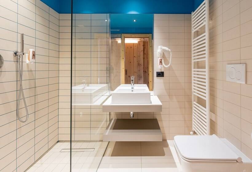 Good Life Hotel Garden