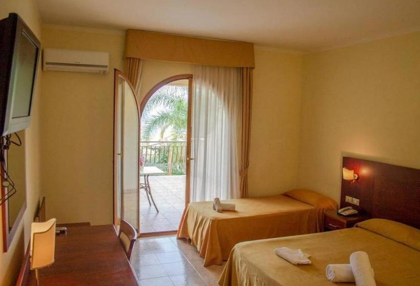 Отель Grand  Esperia