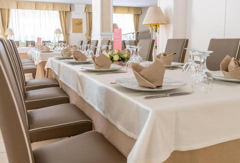 ホテル Green Park