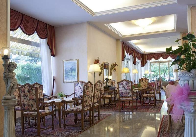 فندق Harrys' Garden