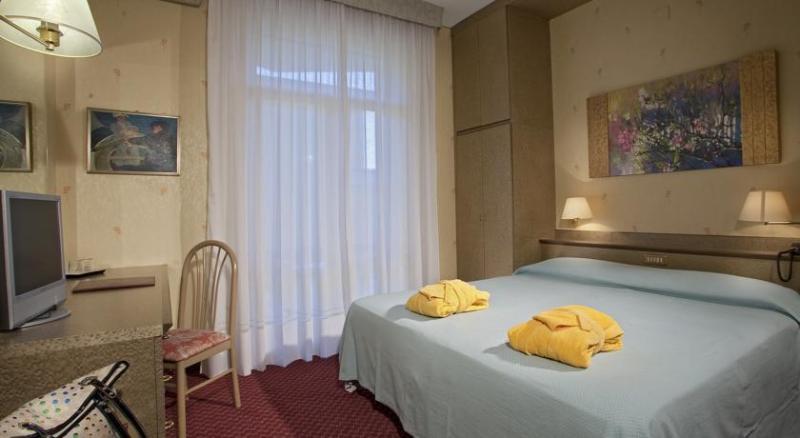 فندق Harrys' Garden